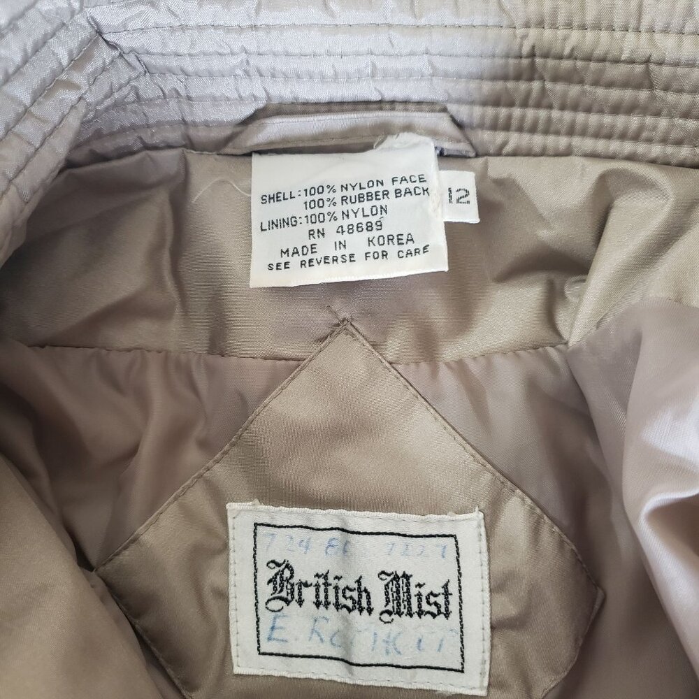 Vintage British Mist Womens Beige Trench Coat Size 12 Belted Timeless Classic - Picture 4 of 5